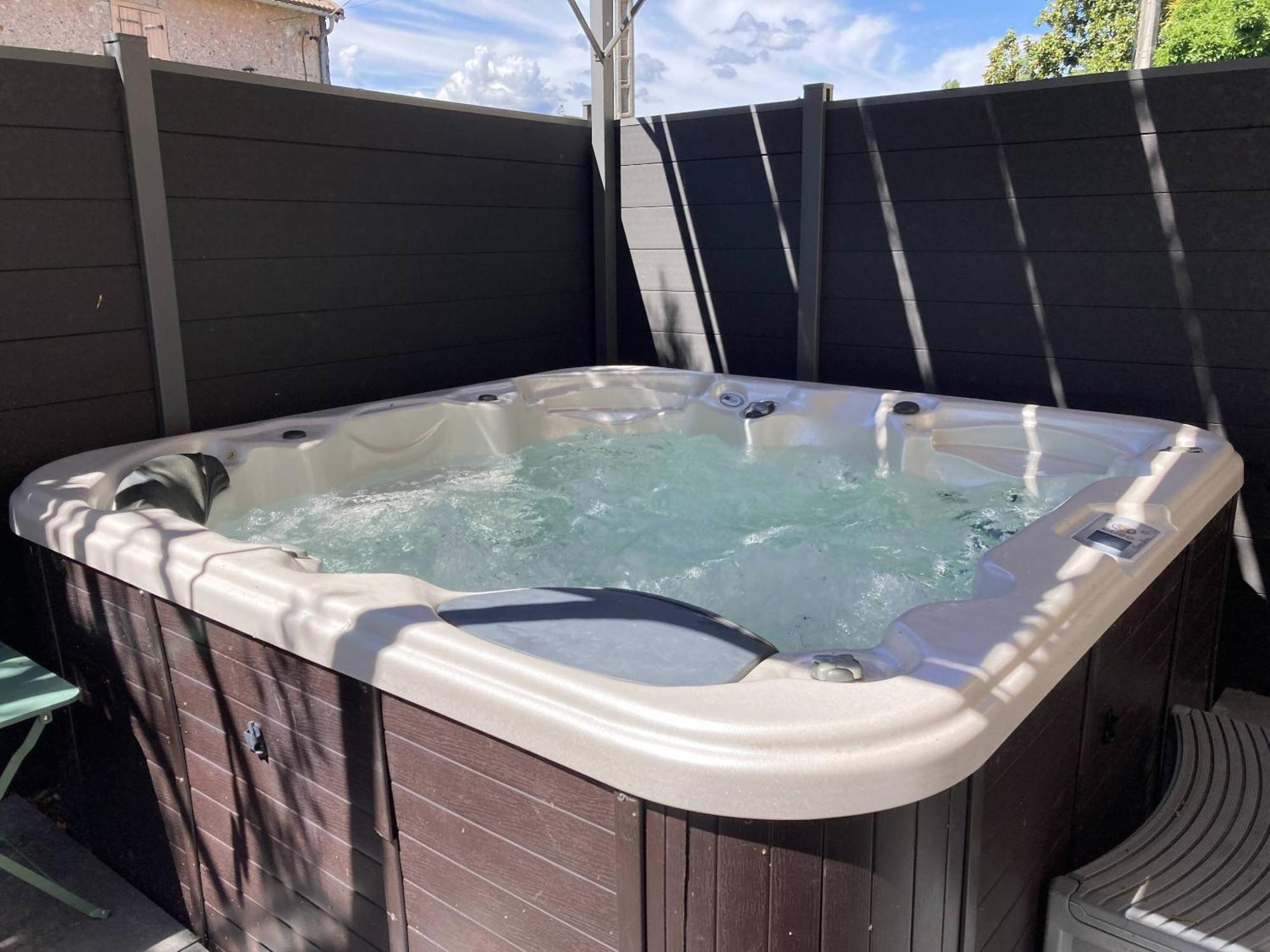 Location Appartement Des Pyrenees Borderes-sur-l'Echez 외부 사진